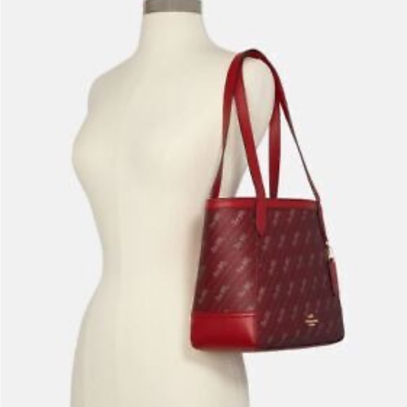 COACH Horse And Carriage Tote 27 With Horse And red - Picture 3 of 13